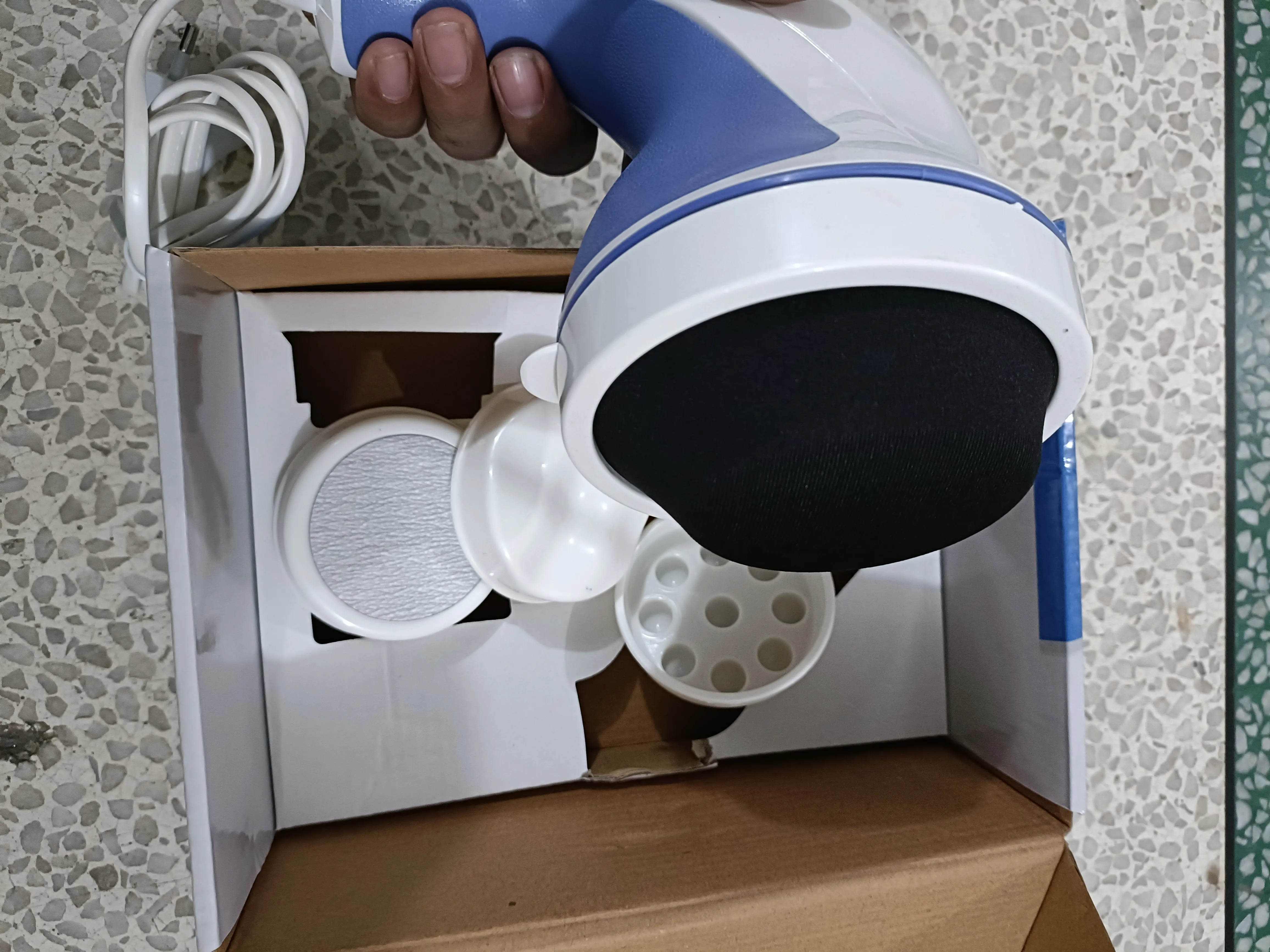 Relax tone spin body massager